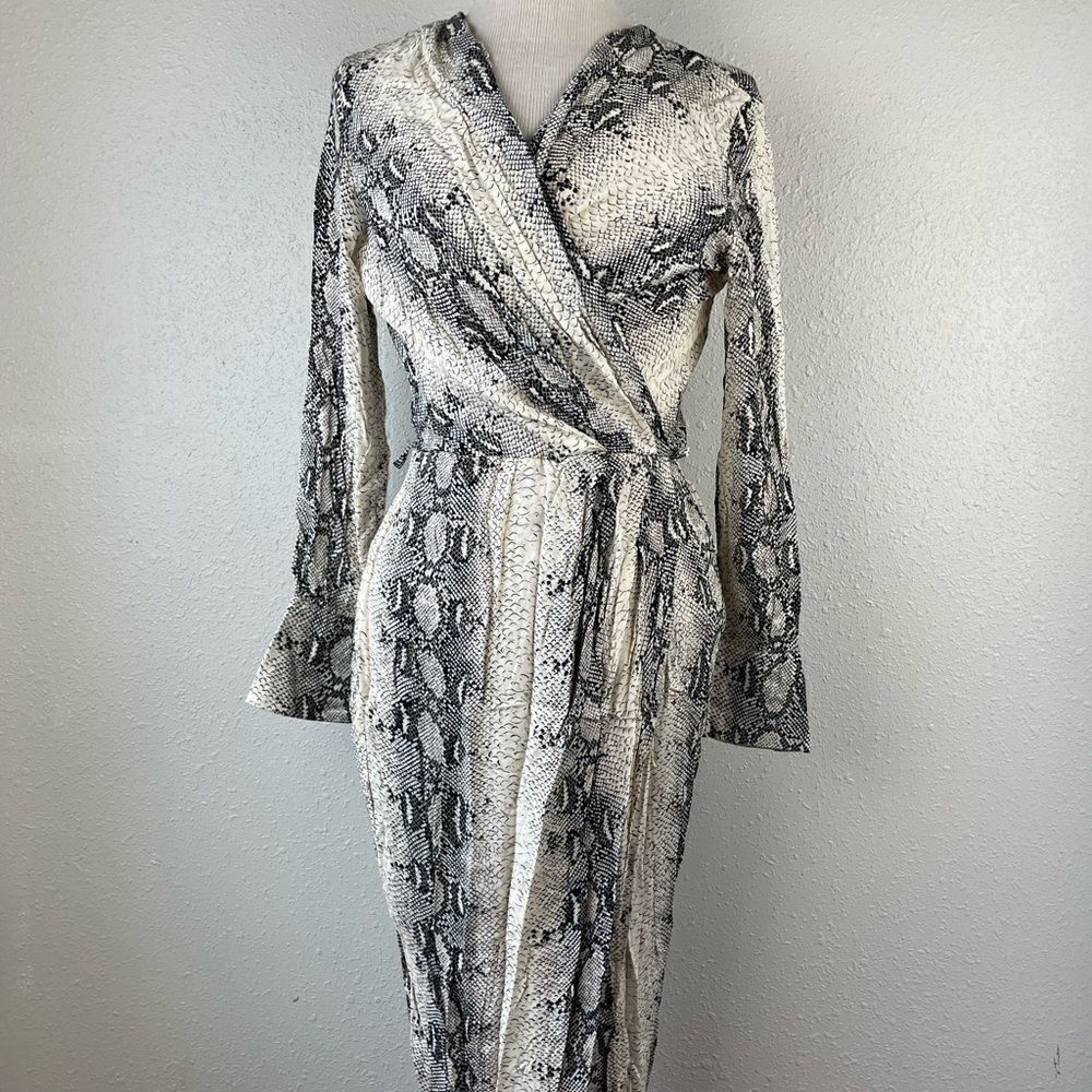 NWT Paper Heart Snake Skin Midi Dress Size S
